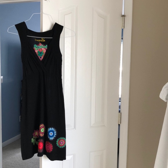 Desigual | Dresses | Euc Desigual Black 